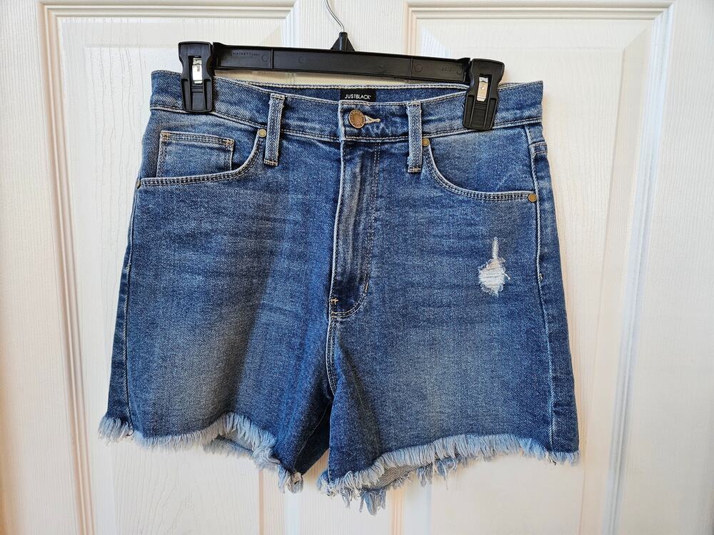 Just Black Denim Shorts Womens Medium High Rise Frayed Hem Blue Jean Shorts